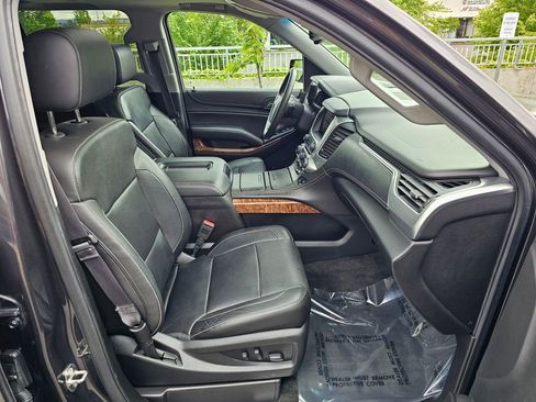 Used 2015 Chevrolet Tahoe LTZ AWD/4WD image 11