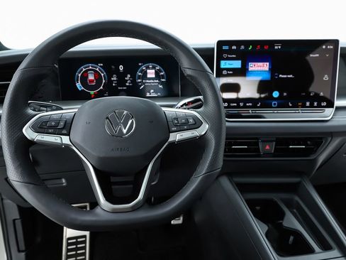 New 2026 Volkswagen Tiguan SE R-Line image 20