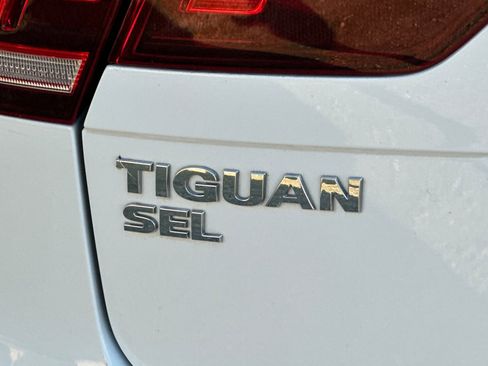 Used 2019 Volkswagen Tiguan SEL Premium R-Line image 27