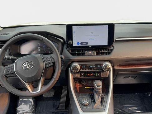 Used 2024 Toyota RAV4 Limited w/ Advanced Technology Package AWD/4WD image 13