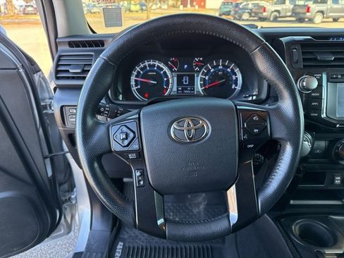 Used 2019 Toyota 4Runner TRD Off-Road Premium image 29