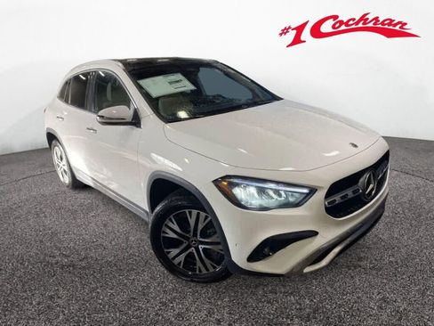 New 2026 Mercedes-Benz GLA 250 4MATIC image 1