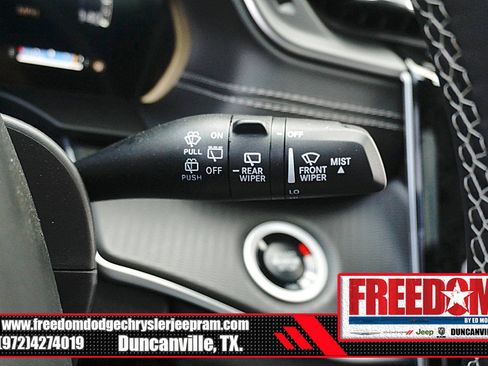 New 2026 Jeep Grand Cherokee Laredo X RWD image 32