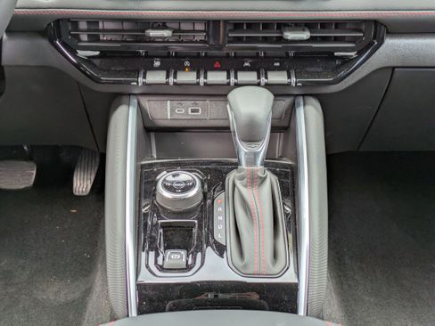 New 2024 Chevrolet Colorado Z71 w/ Z71 Convenience Package 2 image 6