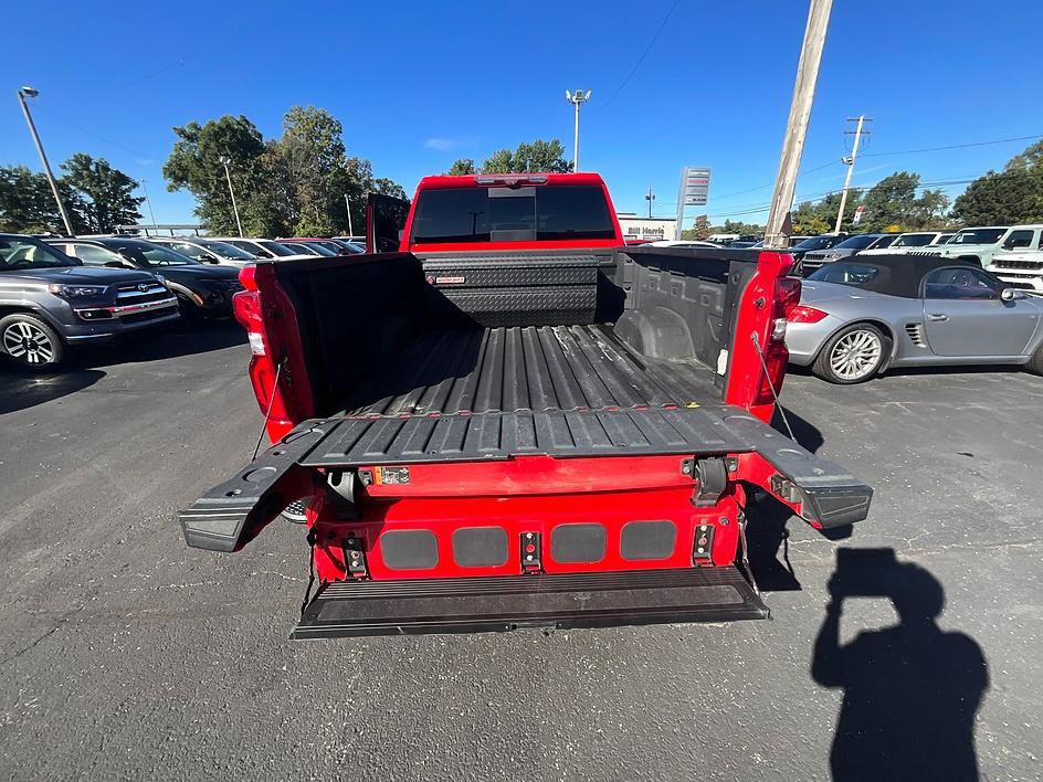 Used 2022 Chevrolet Silverado 2500 LTZ w/ LTZ Plus Package AWD/4WD image 10
