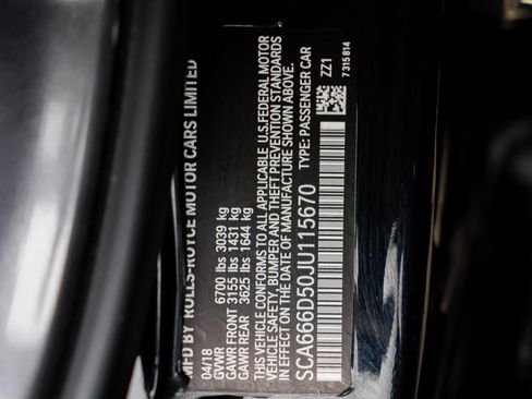 Used 2018 Rolls-Royce Dawn RWD image 61