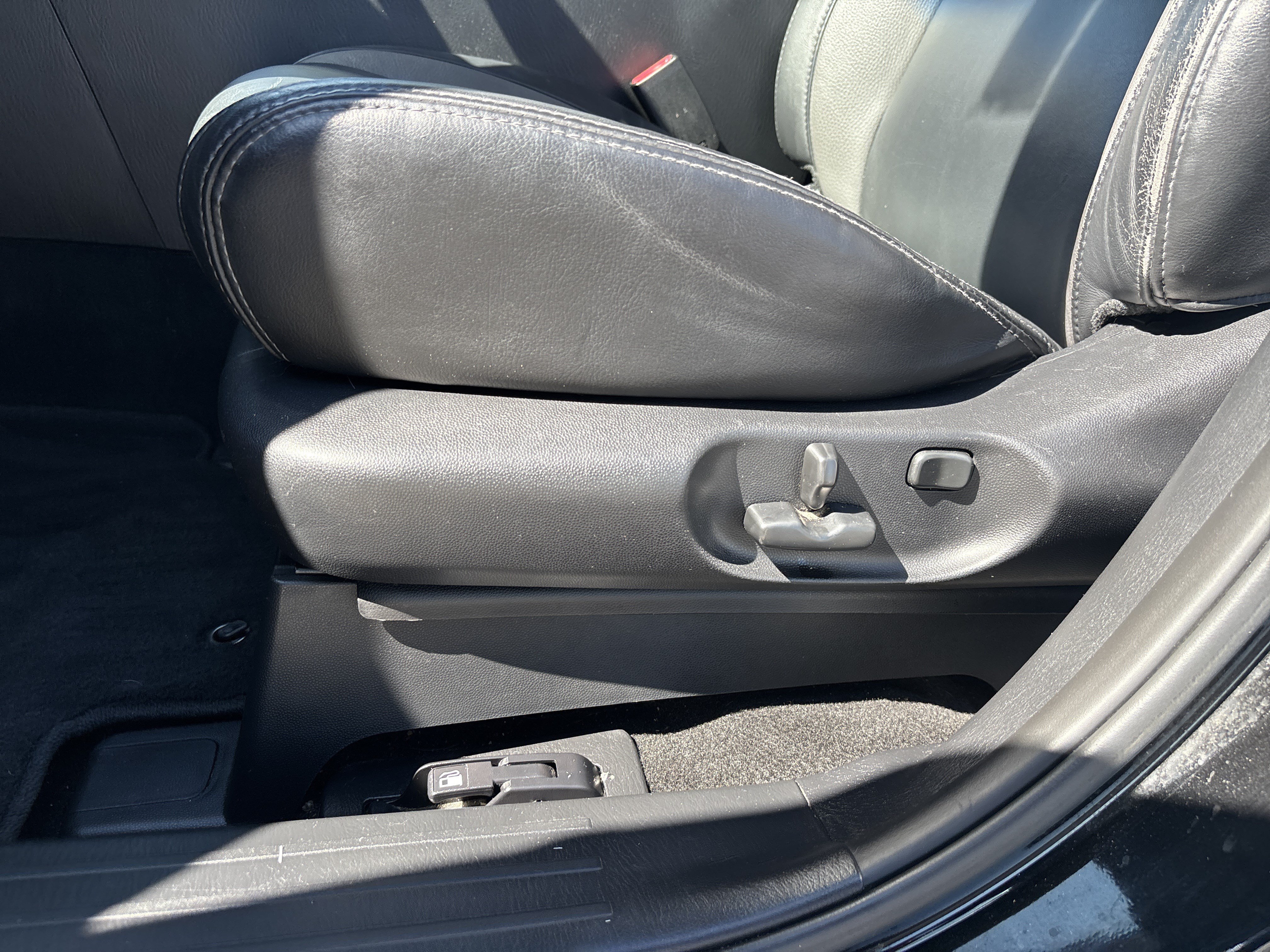 Used 2012 MAZDA CX-9 Touring w/ Moonroof & Bose Audio Pkg AWD/4WD image 26
