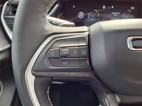 New 2025 Jeep Grand Cherokee Limited image 13