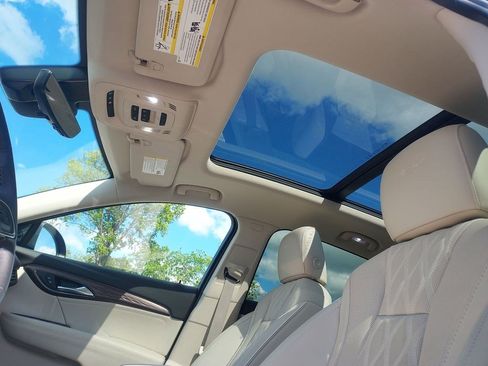 Used 2023 Buick Envision Avenir AWD/4WD image 27