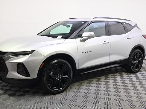 Used 2021 Chevrolet Blazer RS w/ Enhanced Convenience Package AWD/4WD image 2