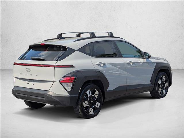 Used 2025 Hyundai Kona SEL FWD image 4