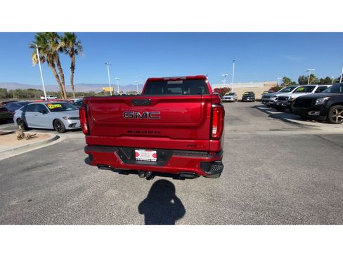 Used 2025 GMC Sierra 1500 AT4 w/ AT4 Premium Package AWD/4WD image 7
