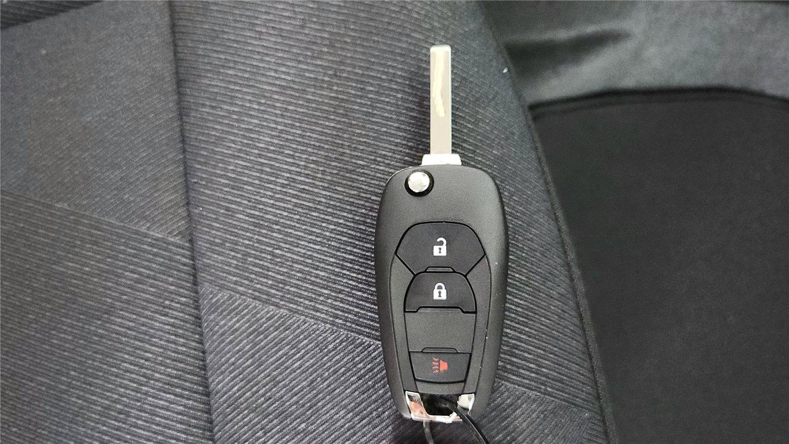 Used 2026 Chevrolet Trax LS FWD image 26