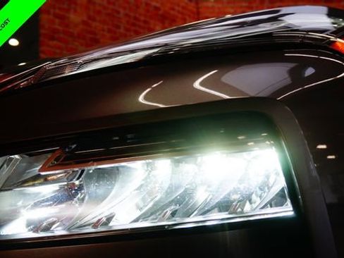 Certified 2023 Nissan Rogue SV AWD/4WD image 63
