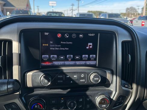 Used 2016 GMC Sierra 2500 Denali w/ Duramax Plus Package image 16