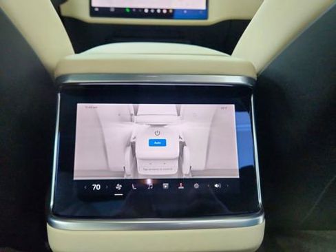 Used 2022 Tesla Model X Base image 40