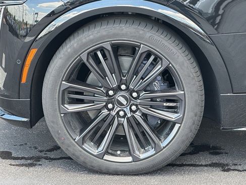 New 2026 Cadillac Lyriq V image 5
