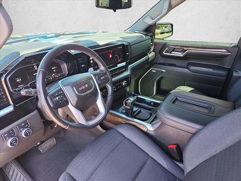Used 2022 GMC Sierra 1500 Elevation w/ Preferred Package AWD/4WD image 13