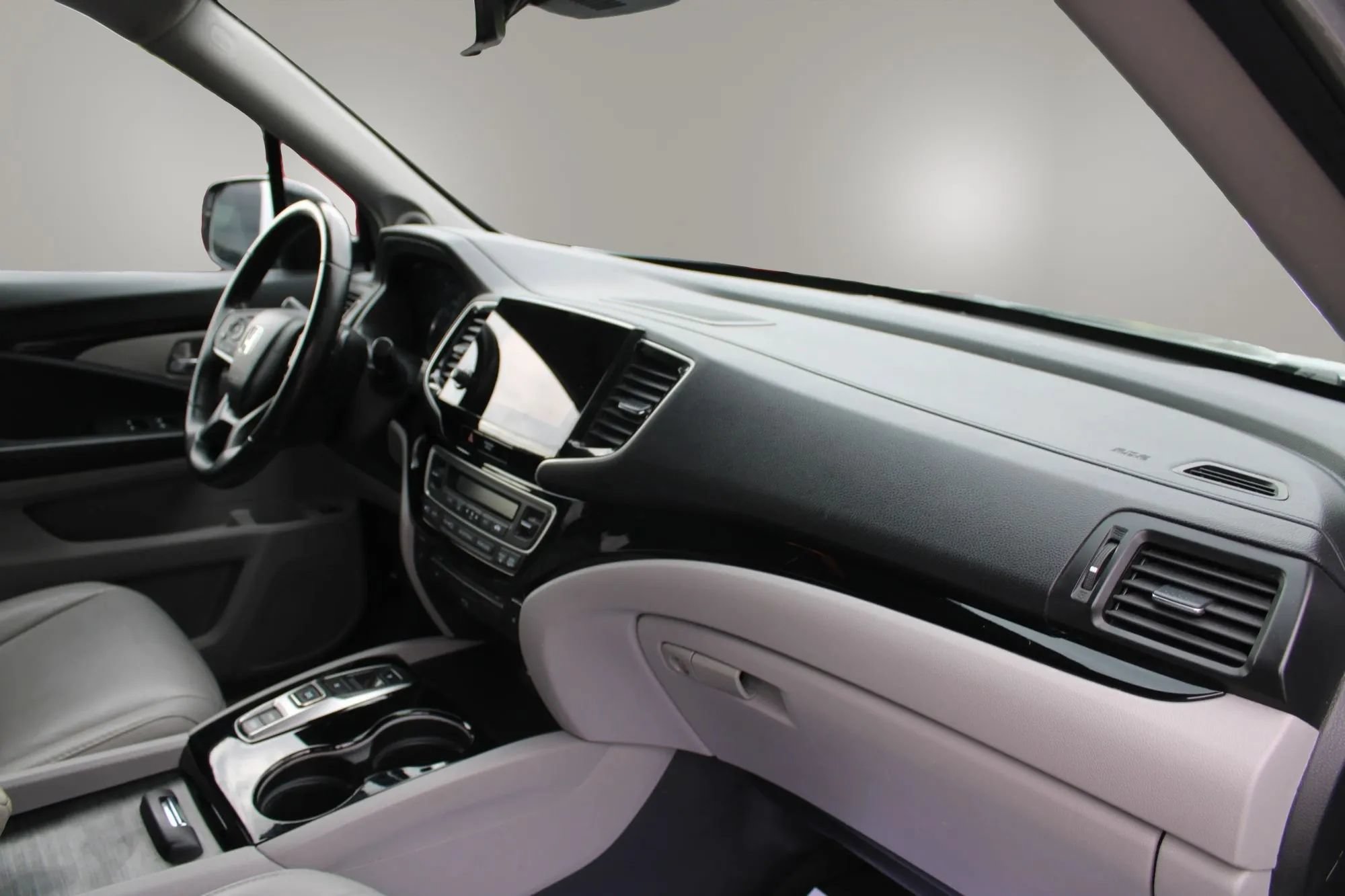 Used 2020 Honda Pilot Touring image 23