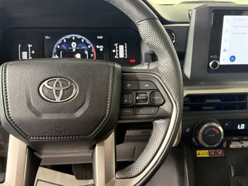 Used 2024 Toyota Tacoma SR5 AWD/4WD image 36