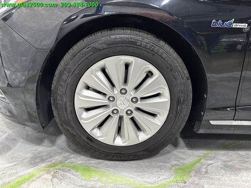 Used 2016 Hyundai Sonata SE image 16