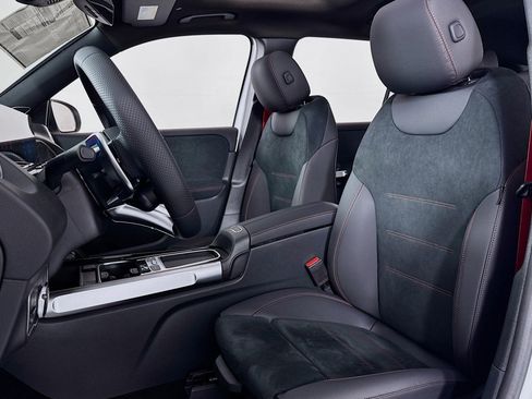 New 2026 Mercedes-Benz GLB 35 AMG 4MATIC image 16