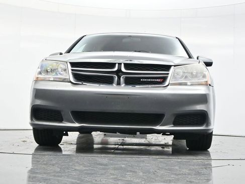 Used 2012 Dodge Avenger SXT image 42