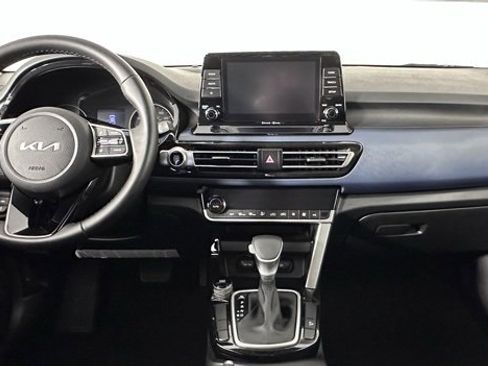 Used 2023 Kia Seltos S image 26