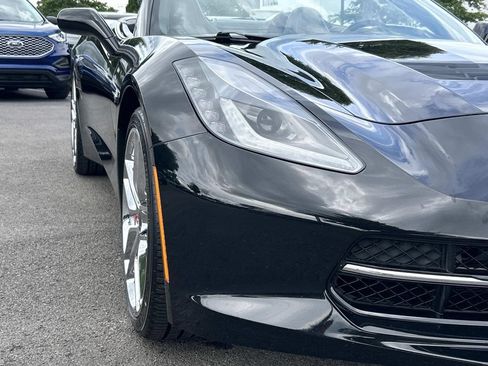 Used 2015 Chevrolet Corvette Stingray Convertible w/ 3LT Preferred Equipment Group RWD image 13