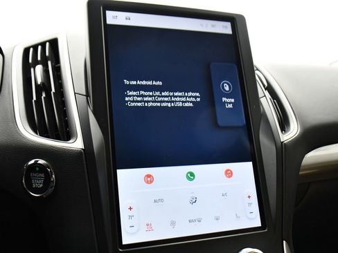 Used 2024 Ford Edge SEL w/ Convenience Package image 29