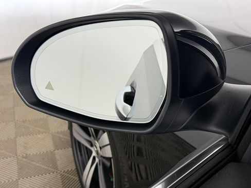 Used 2025 Mercedes-Benz C 300 4MATIC Sedan image 35