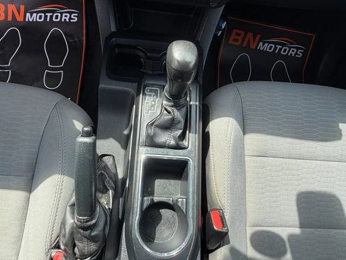 Used 2019 Toyota Tacoma SR RWD image 25