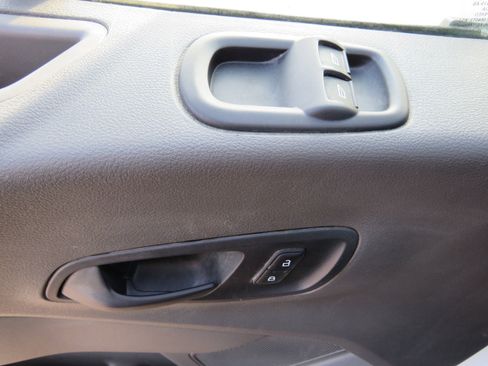 Used 2020 Ford Transit 250 Low Roof image 15