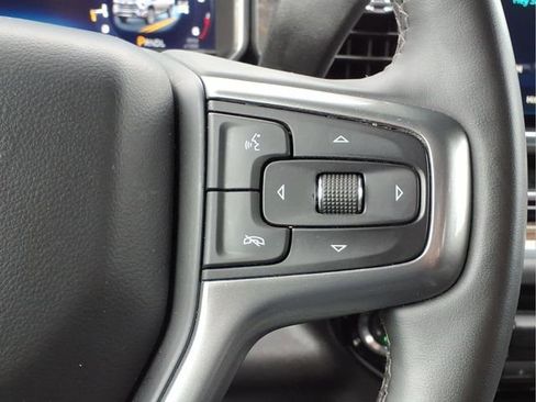 Used 2025 Chevrolet Silverado 2500 LT w/ Convenience Package AWD/4WD image 14
