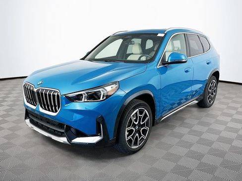Used 2025 BMW X1 xDrive28i w/ Convenience Package AWD/4WD image 4