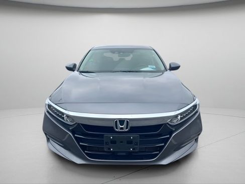 Used 2018 Honda Accord LX image 3