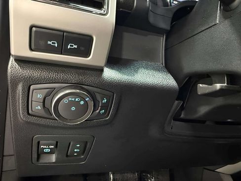 Used 2019 Ford F150 Lariat AWD/4WD image 36