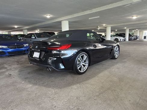 Used 2023 BMW Z4 M40i w/ Premium Package RWD image 7
