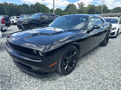 Used 2016 Dodge Challenger SXT Plus