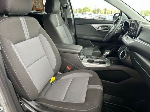 Used 2024 Chevrolet Blazer LT w/ Convenience Package FWD image 13