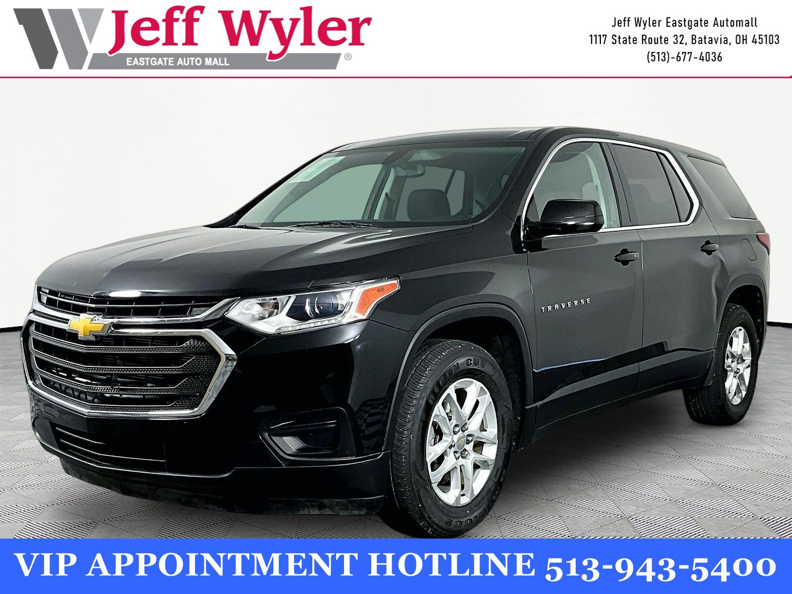 Used 2020 Chevrolet Traverse LS FWD image 1