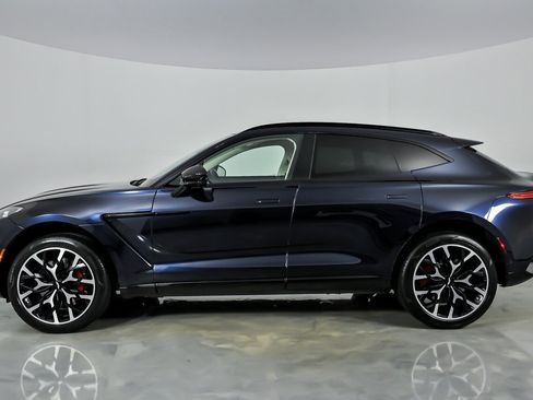 Used 2022 Aston Martin DBX AWD/4WD image 8