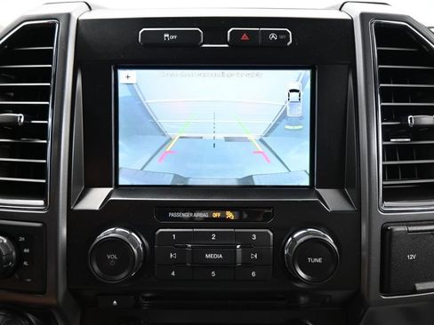 Used 2018 Ford F150 XLT w/ Equipment Group 302A Luxury AWD/4WD image 24