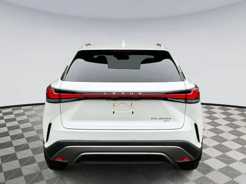 Used 2024 Lexus RX 450h AWD w/ Luxury Package image 3