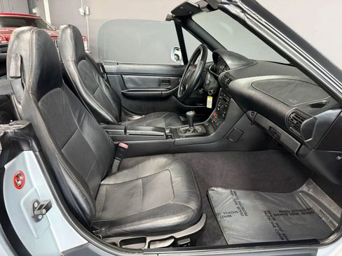 Used 1996 BMW Z3 1.9 RWD image 16