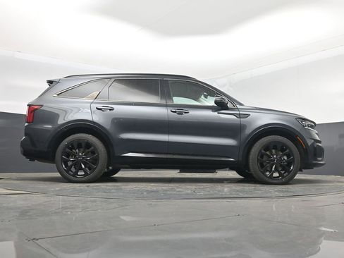 Used 2021 Kia Sorento SX FWD image 16