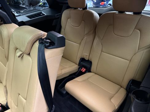 Used 2016 Volvo XC90 T6 image 26
