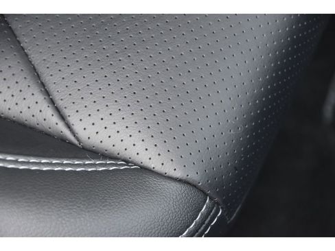 Used 2023 Subaru Forester Touring image 33