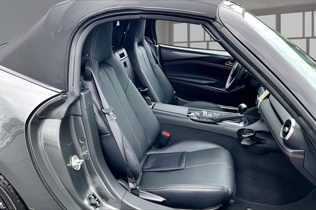 New 2026 MAZDA MX-5 Miata Grand Touring RWD image 13