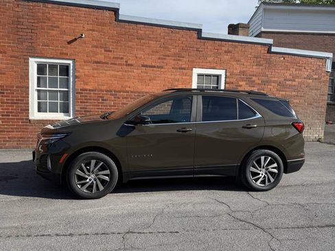 Used 2023 Chevrolet Equinox LT AWD/4WD image 1